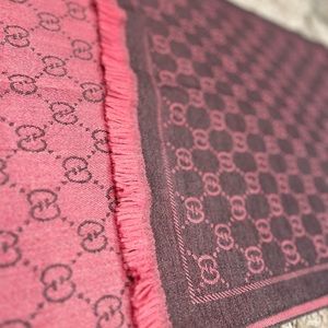 GG wool scarf